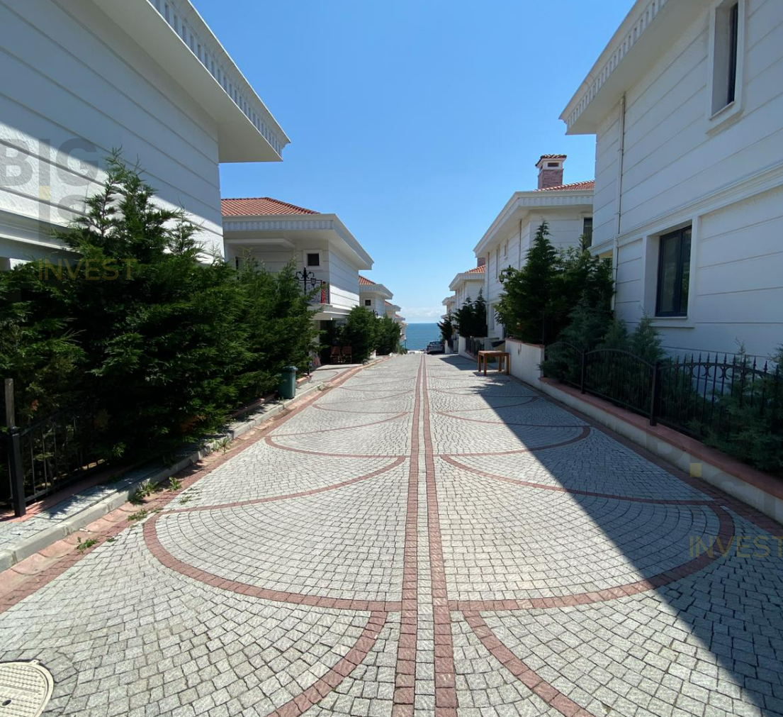 Villas with Sea View in Beylikduzu Istanbul — photo 15