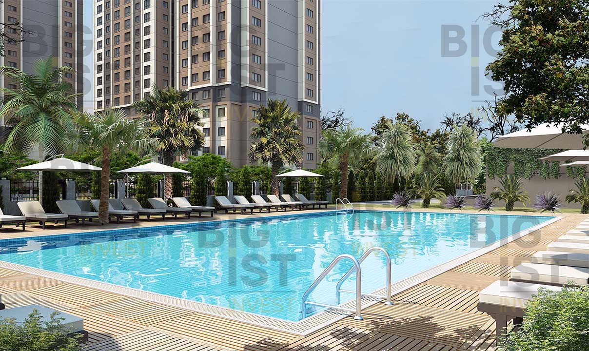 High Rises Next to the Sea in Kartal — photo 2