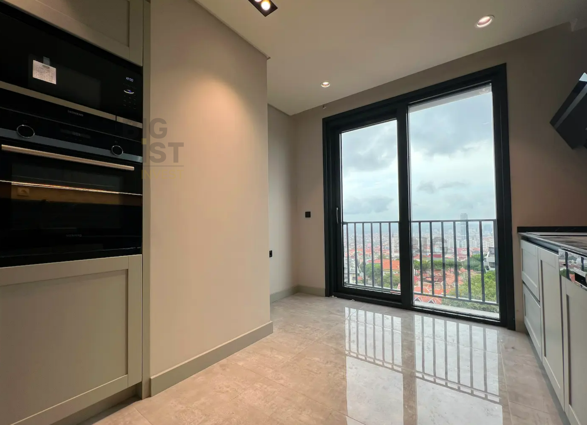 Residential Mansions with Bosphorus View — photo 10