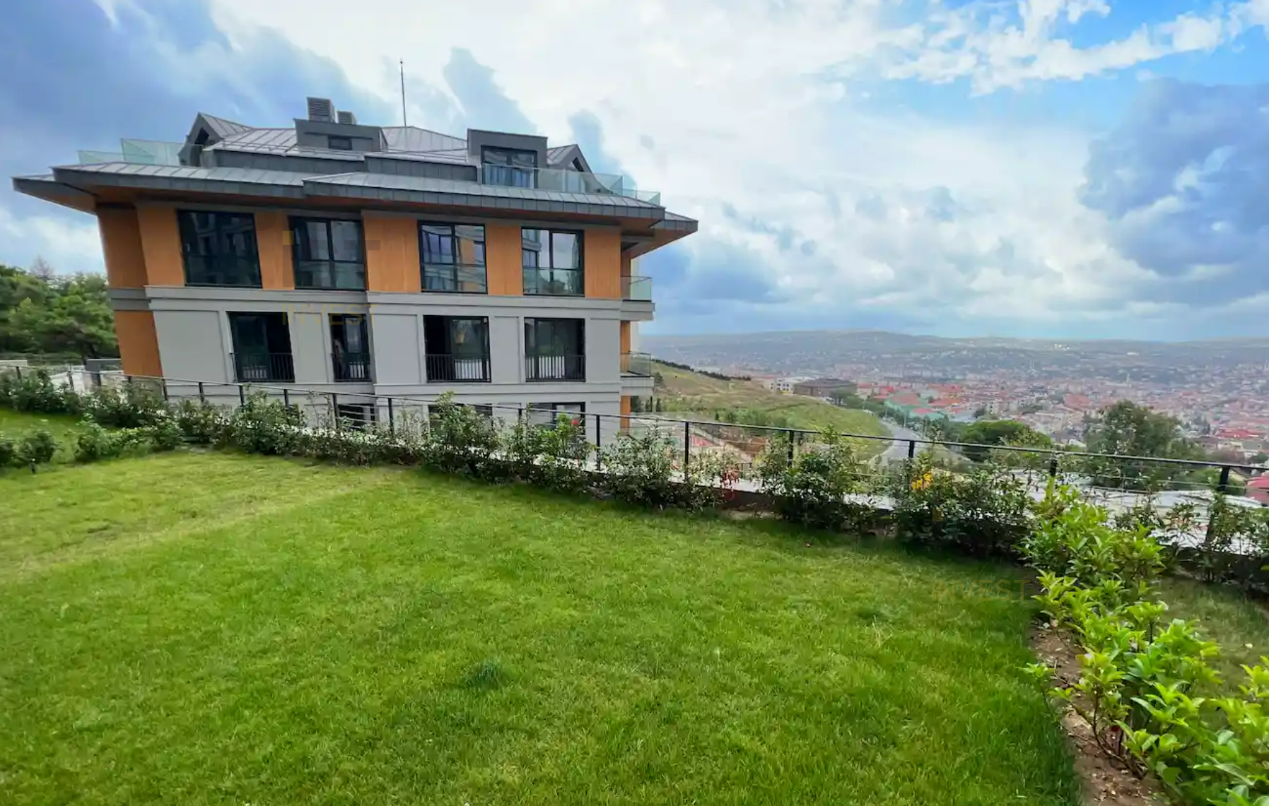 Residential Mansions with Bosphorus View — photo 13