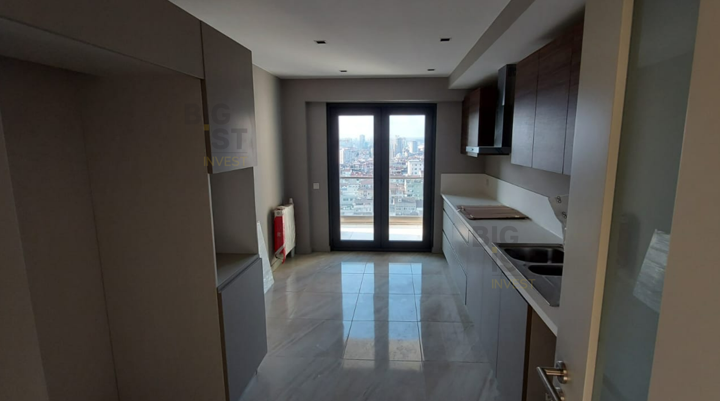 Large Square Meters Apartments in Istanbul — photo 12