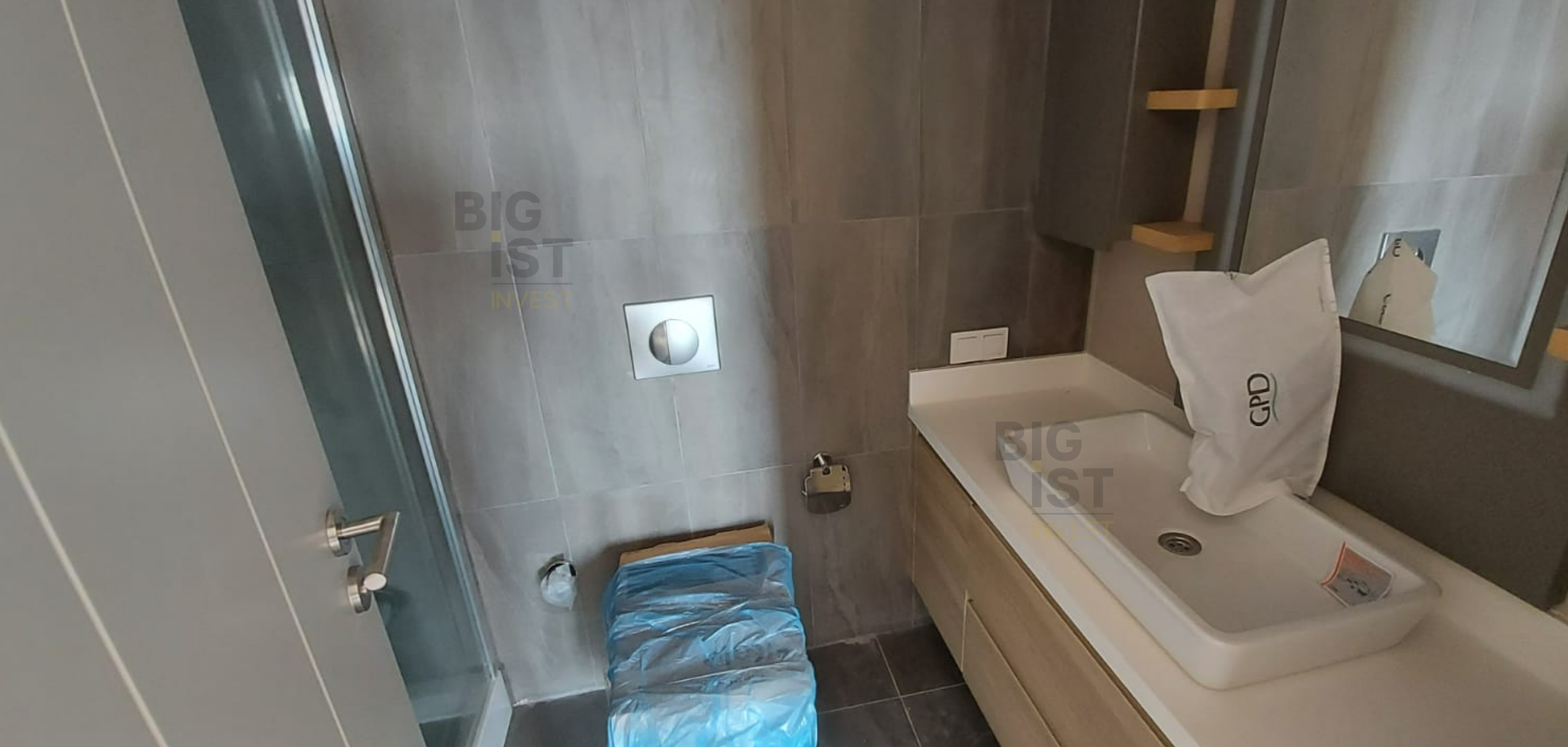 Large Square Meters Apartments in Istanbul — photo 13